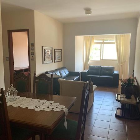 Apartamento Na Rua Principal 세라니그라 외부 사진
